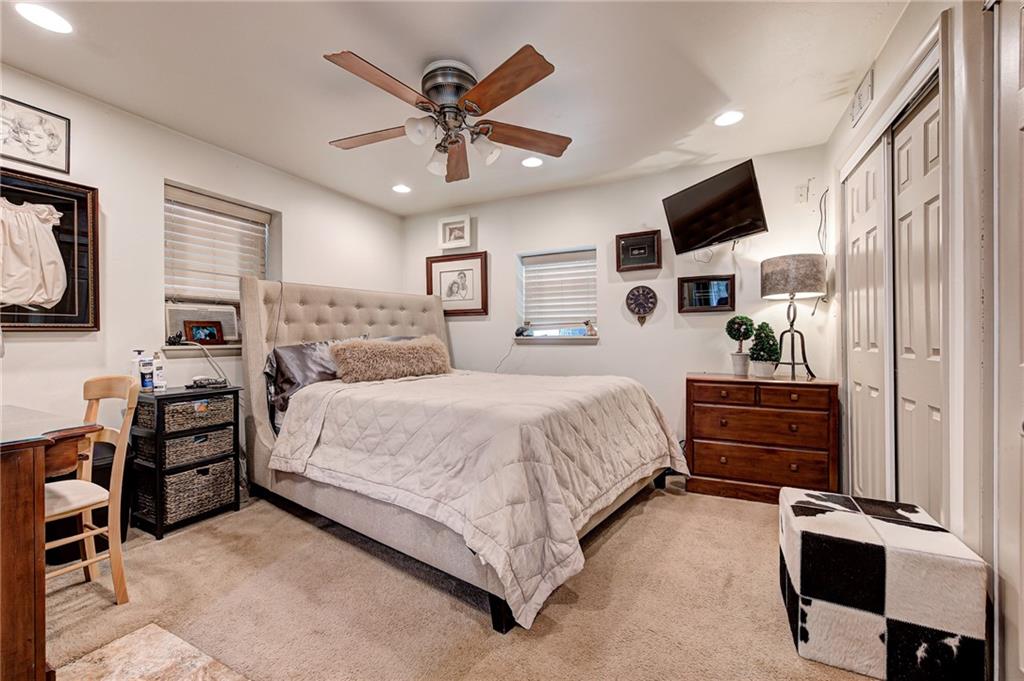 7900 N Bryant Avenue Property Photo 16