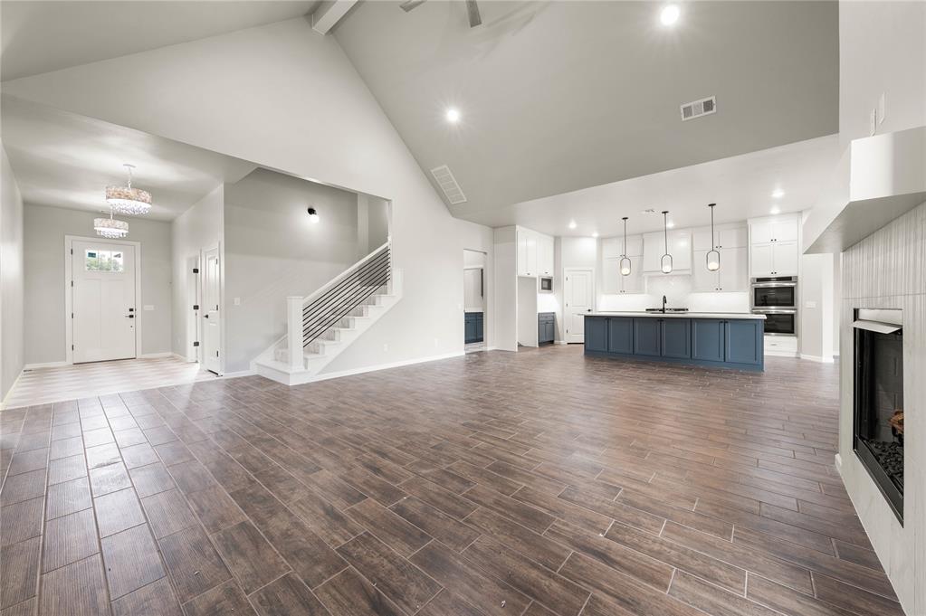 4548 Maple Ridge Drive Property Photo 10