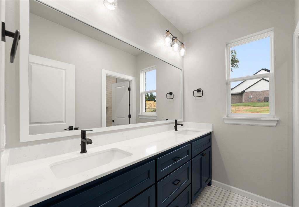4548 Maple Ridge Drive Property Photo 36