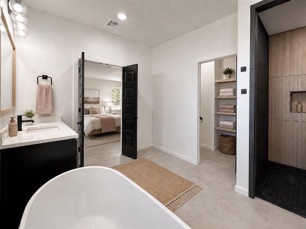8132 Amber Ridge Drive Property Photo 13