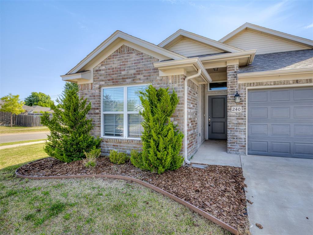 240 Evermore Lane Property Photo 13