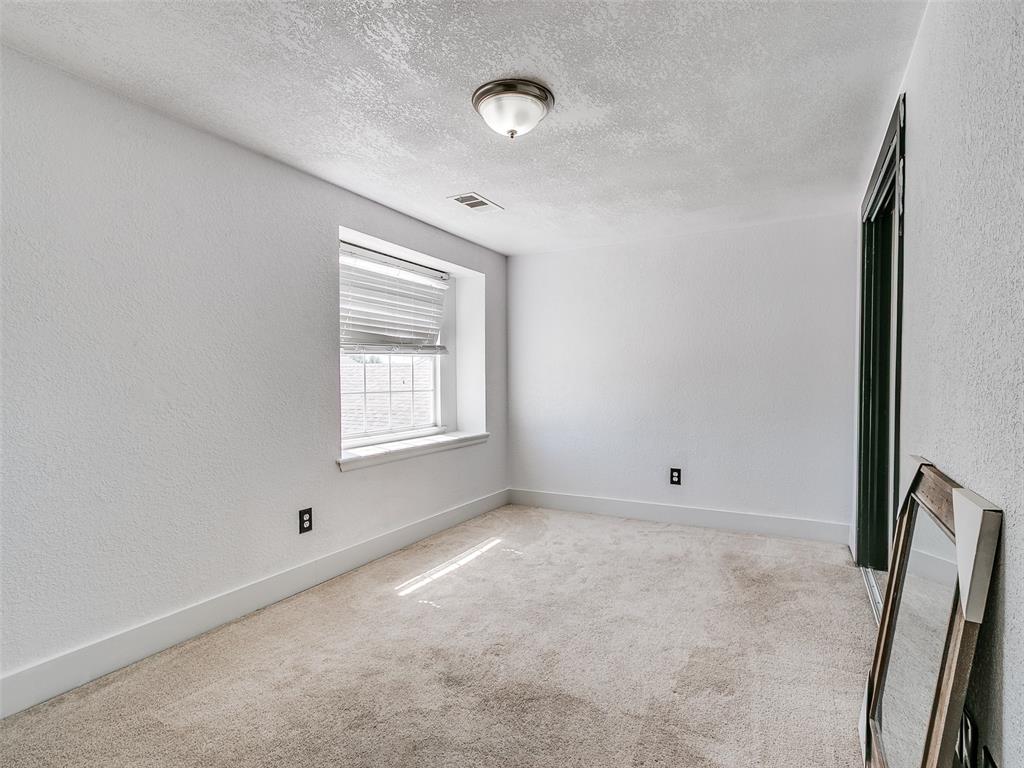 2114 Westmore Drive Property Photo 11