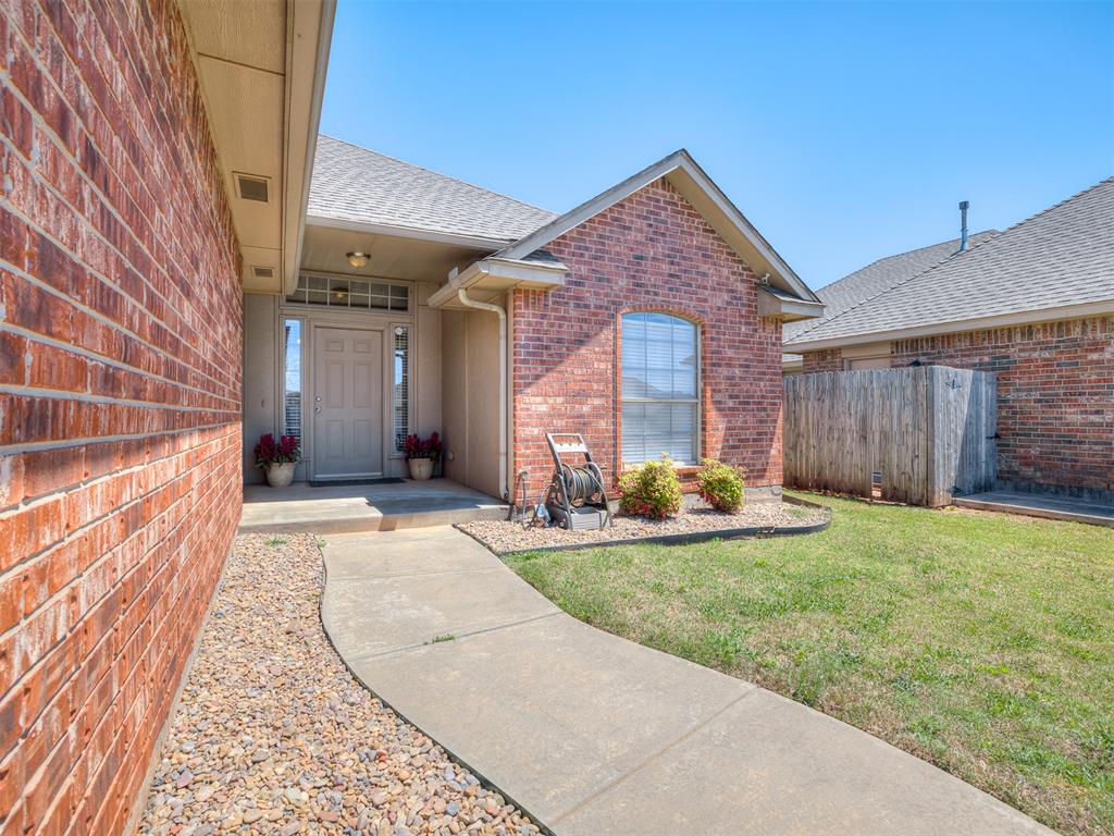 3312 Ashton Drive Property Photo 2