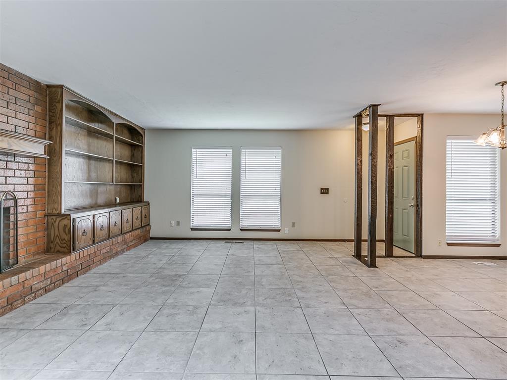6101 Nw Gaelic Glen Drive Property Photo 5