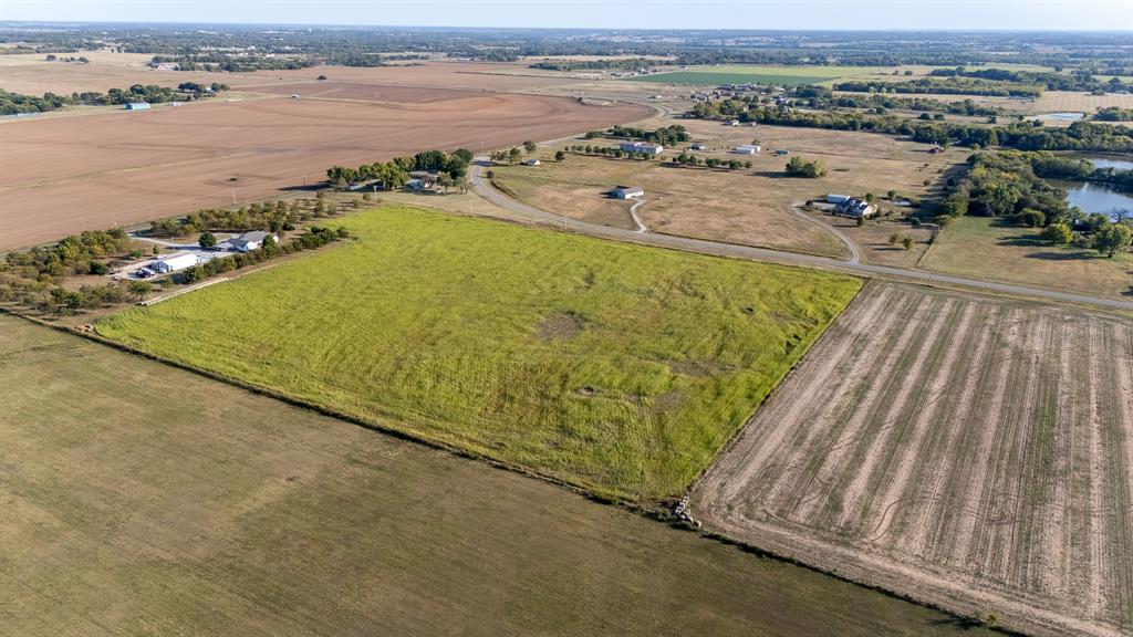 74 Highway Property Photo 7