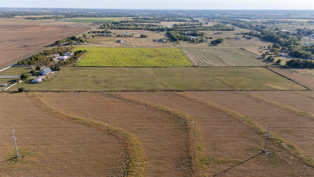 74 Highway Property Photo 8