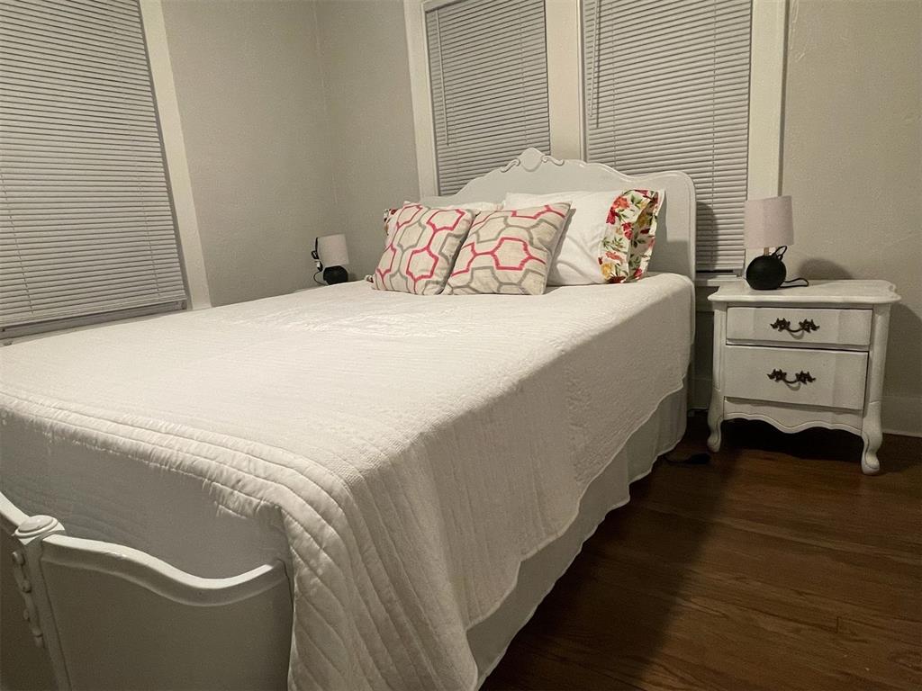 1129 Nw 47th Street Property Photo 4
