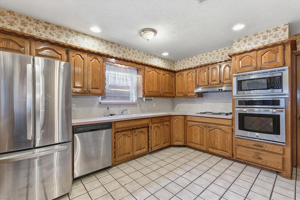 9509 N Georgia Avenue Property Photo 2