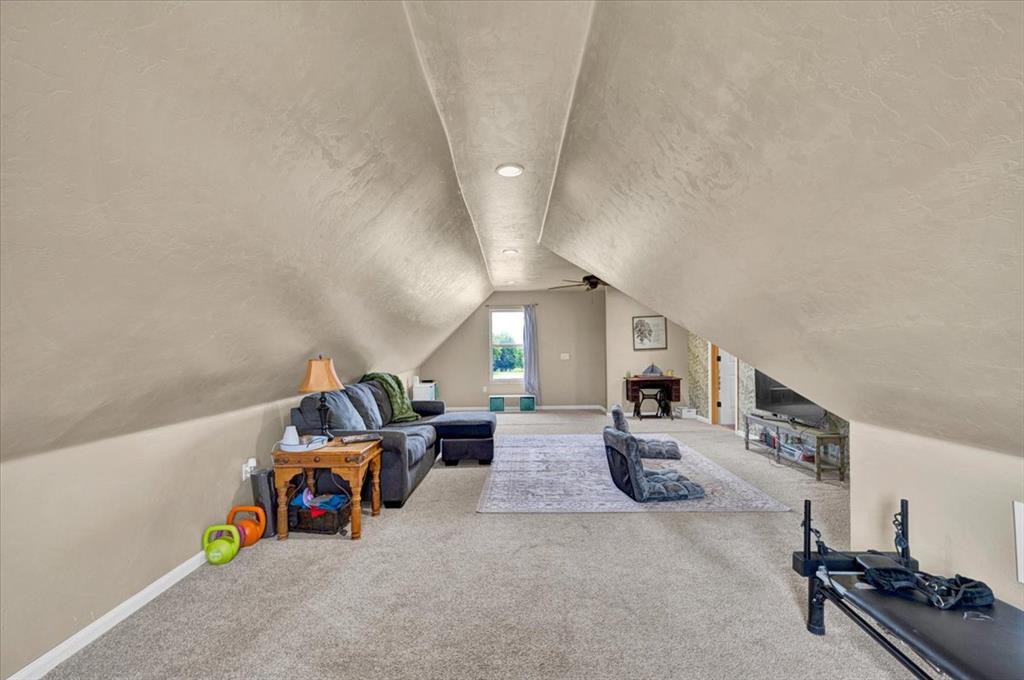 920699 Deer Ridge Trail Property Photo 41