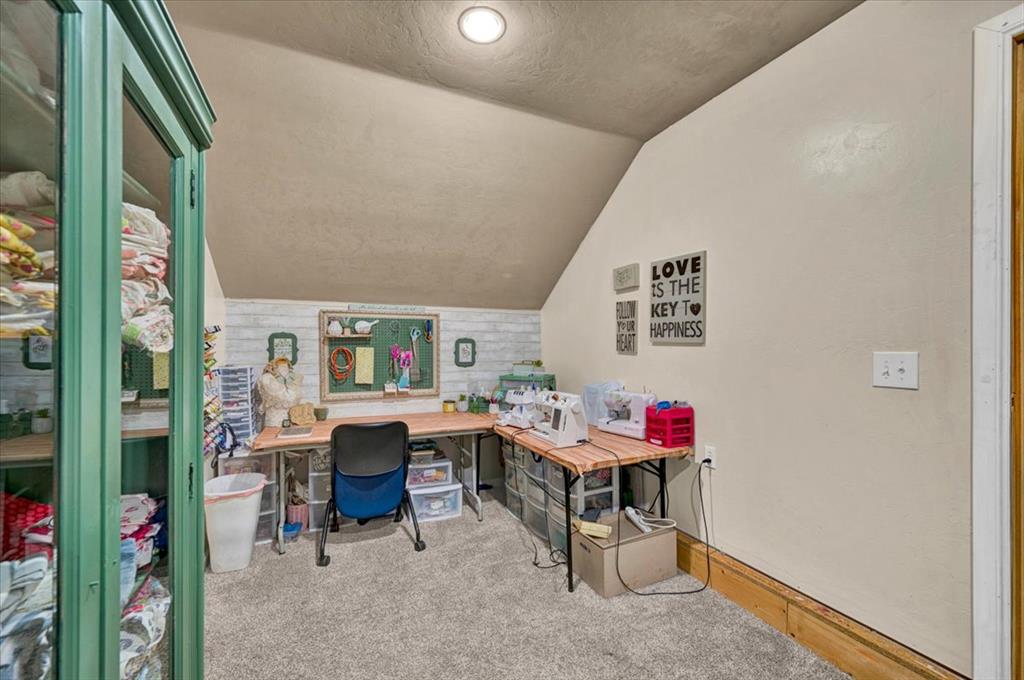 920699 Deer Ridge Trail Property Photo 42