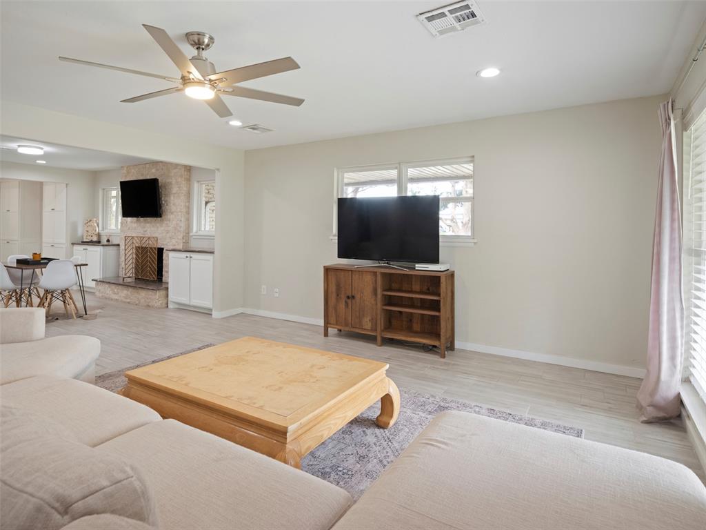1101 Tedford Way Property Photo 17