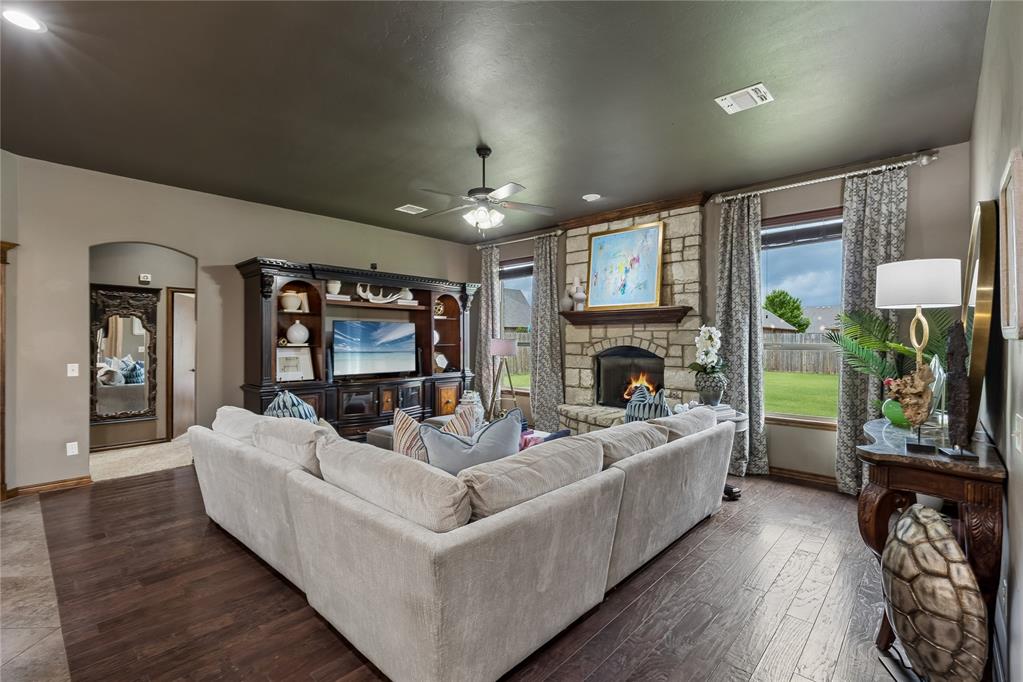 14501 Paddington Avenue Property Photo 11