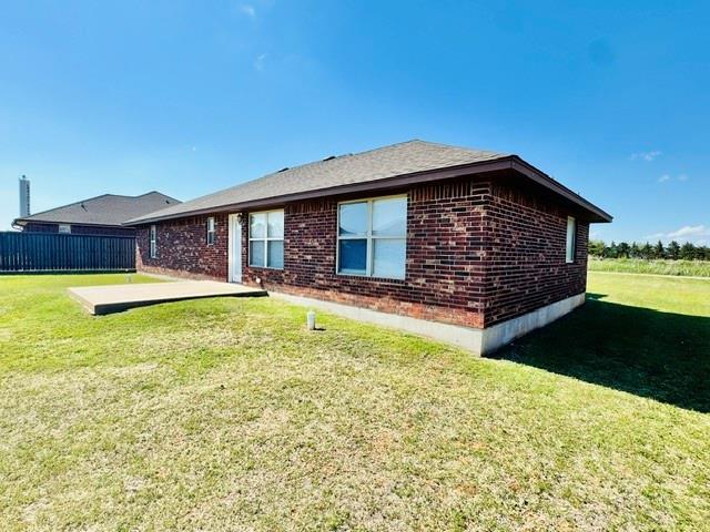 112 W Comanche Avenue Property Photo 3
