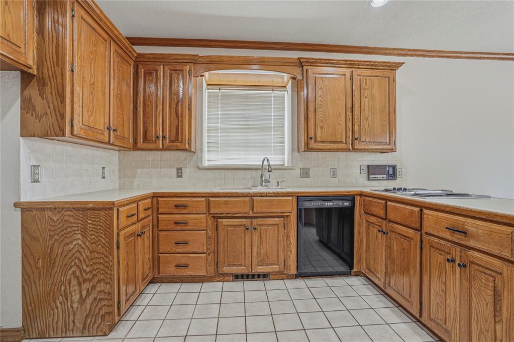 3600 Burlington Drive Property Photo 17
