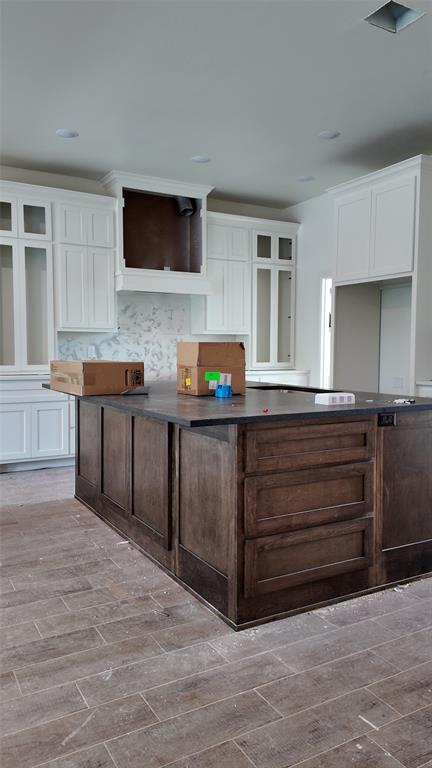 8124 Goldfinch Drive Property Photo 3