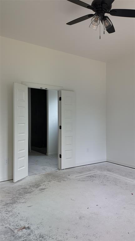 8124 Goldfinch Drive Property Photo 10