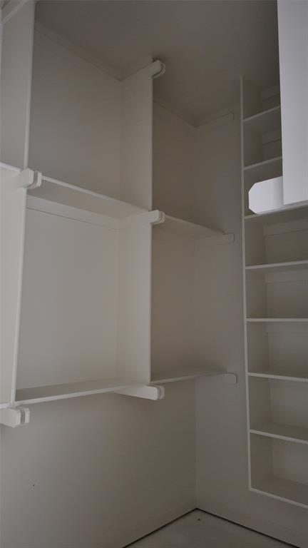 8124 Goldfinch Drive Property Photo 14