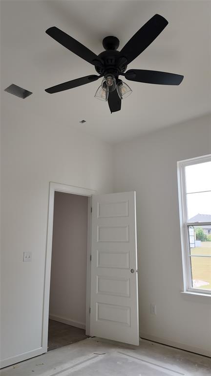 8124 Goldfinch Drive Property Photo 27