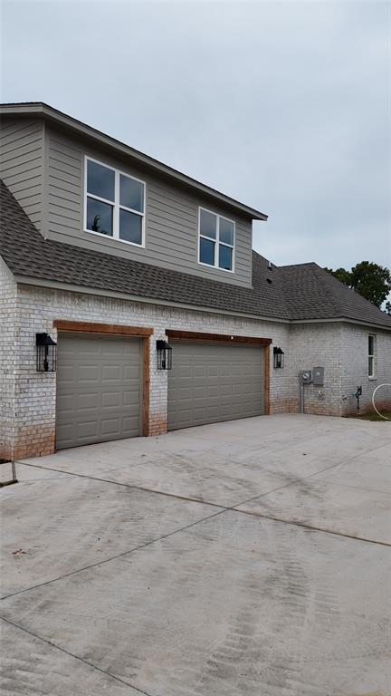8124 Goldfinch Drive Property Photo 35
