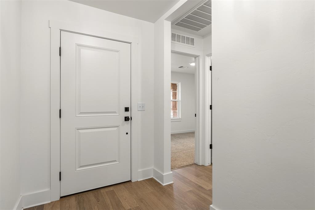 8741 Spruce Street Property Photo 4