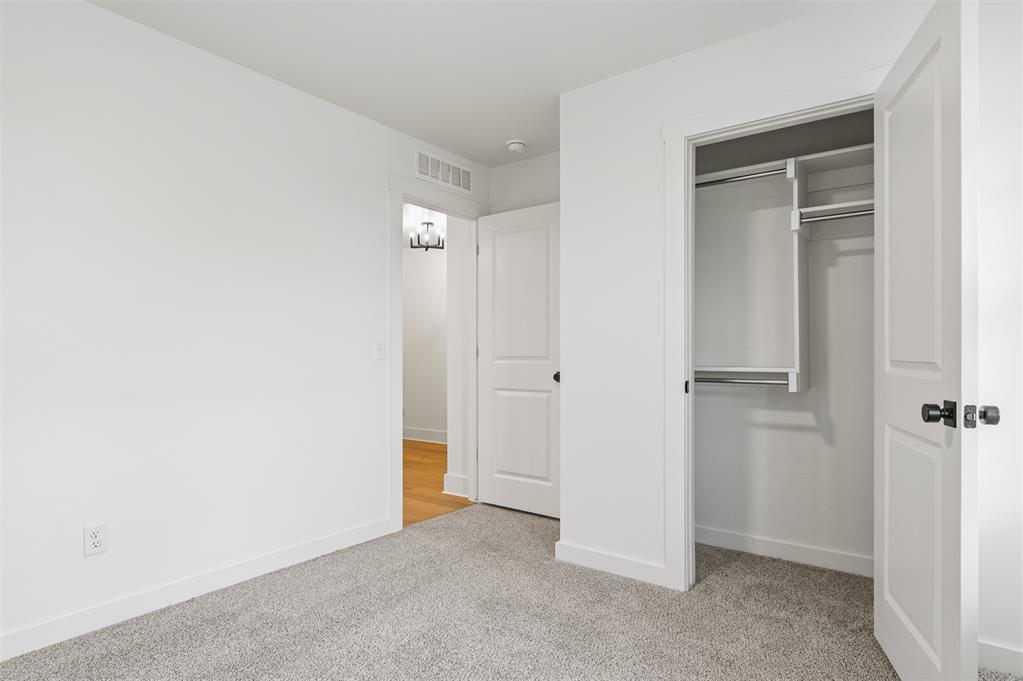 8741 Spruce Street Property Photo 12