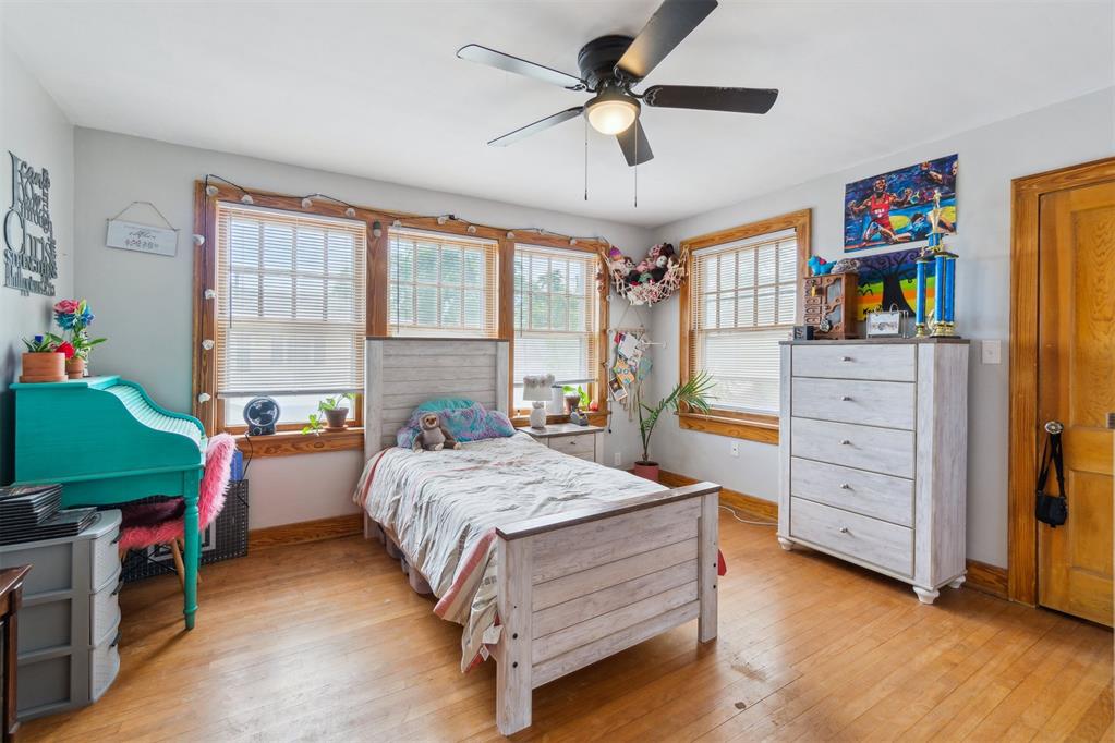 702 S Williams Avenue Property Photo 33