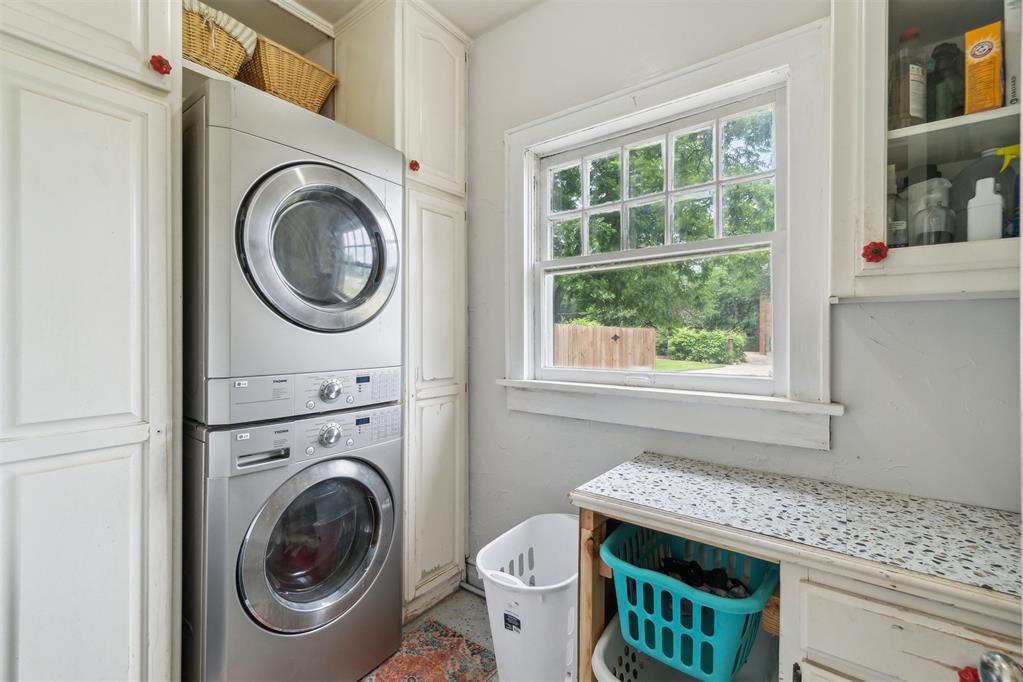 702 S Williams Avenue Property Photo 37