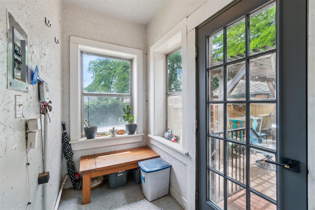 702 S Williams Avenue Property Photo 38
