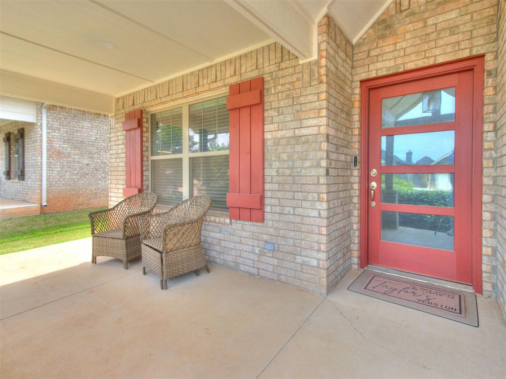 516 Side Track Road Property Photo 3