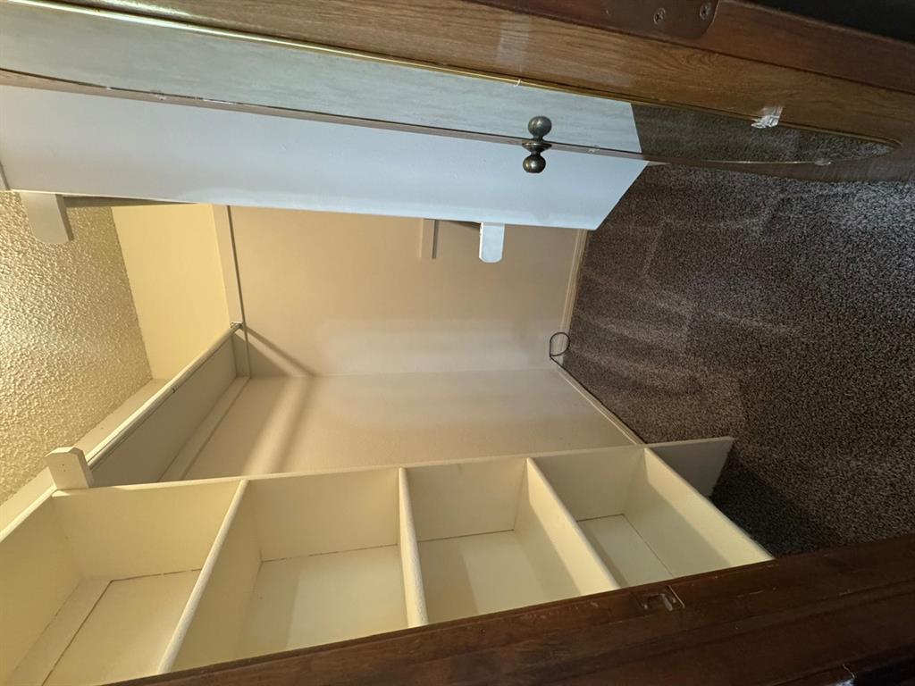10501 Cecilia Drive Property Photo 13