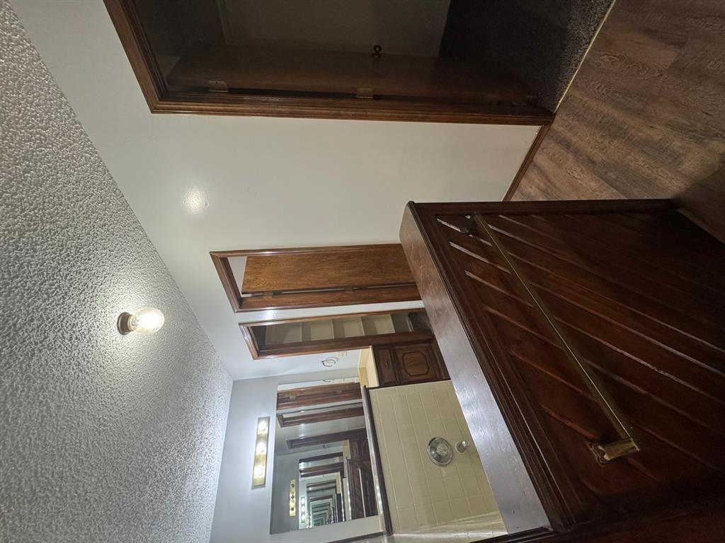 10501 Cecilia Drive Property Photo 15