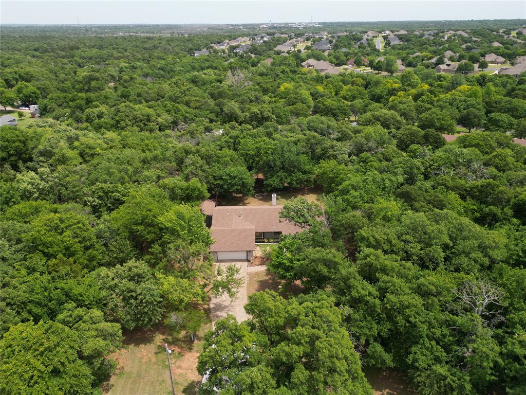 9404 Red Oak Lane Property Photo 35
