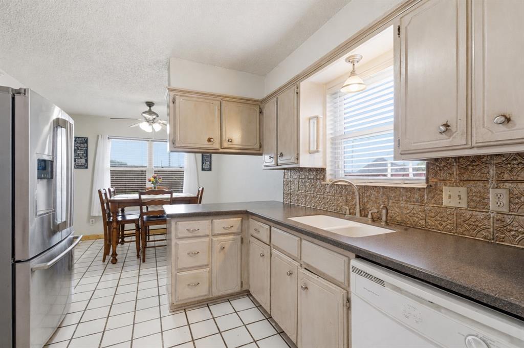 1722 Lancaster Circle Property Photo 12
