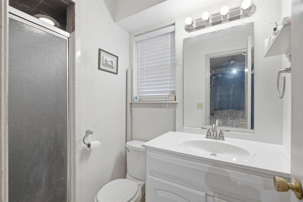 1722 Lancaster Circle Property Photo 16