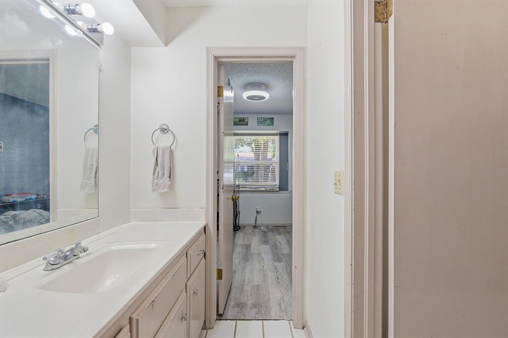 1722 Lancaster Circle Property Photo 20