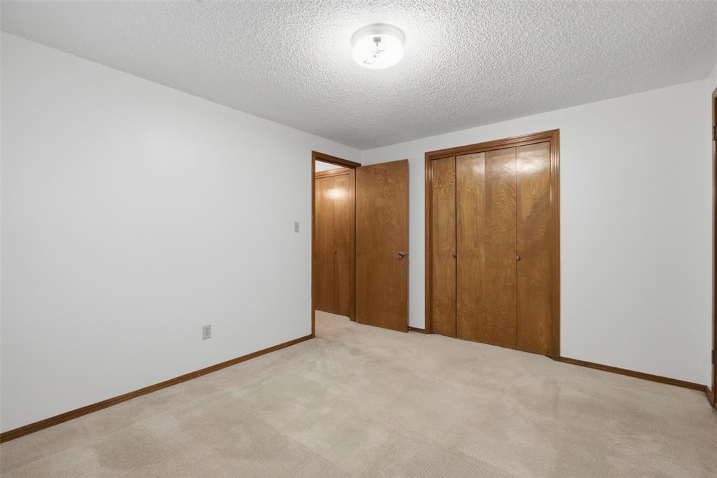 9512 S Blackwelder Avenue Property Photo 31