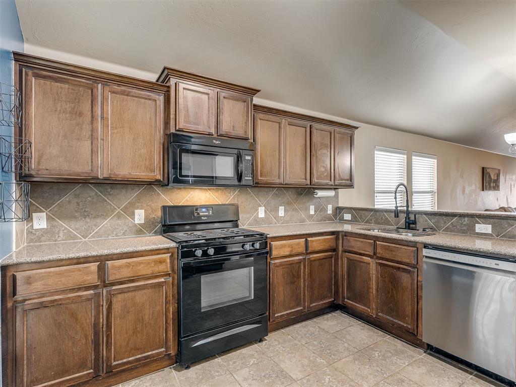 1002 Clingmans Dome Road Property Photo 11