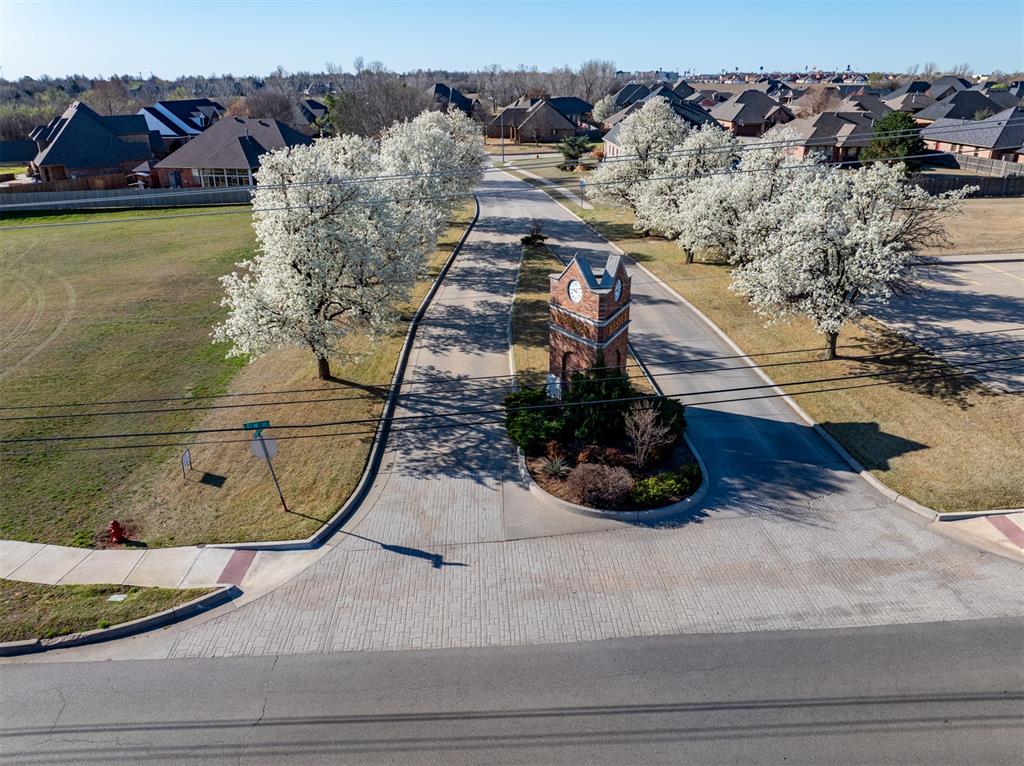 1511 Strawberry Fields Property Photo 3