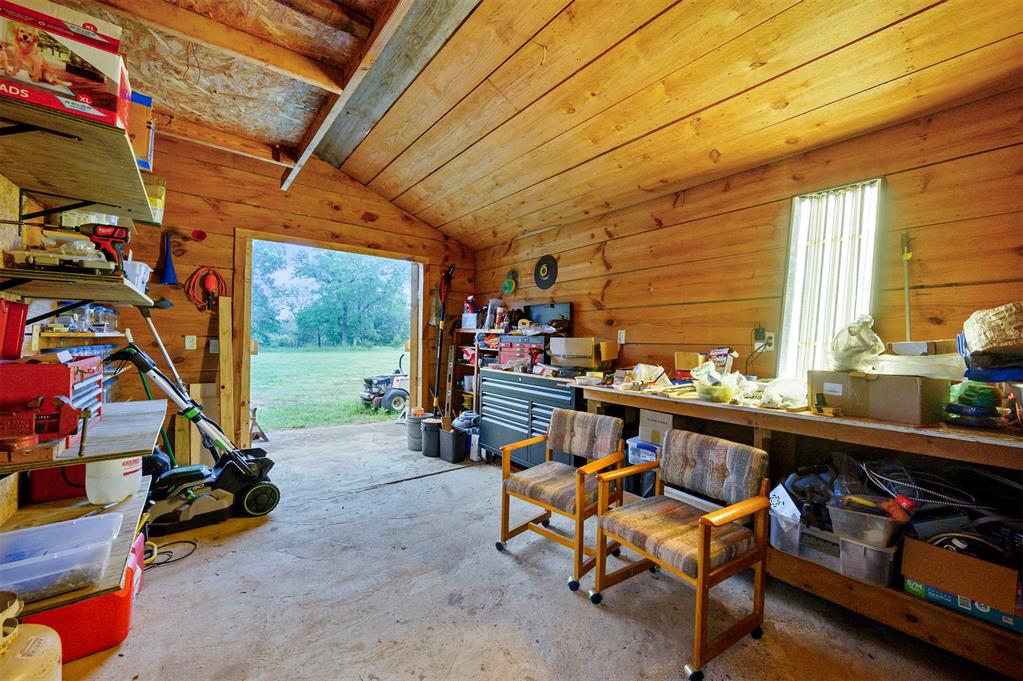 1037 River Bluff Road Property Photo 6