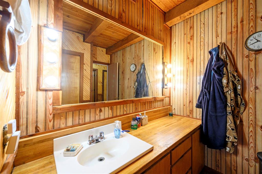 1037 River Bluff Road Property Photo 13