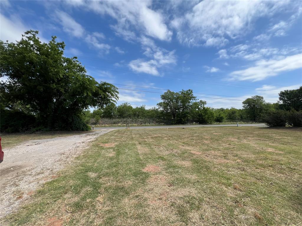 19117 Park Road Property Photo 8