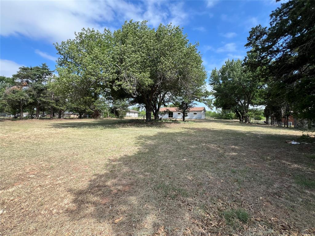 19117 Park Road Property Photo 10