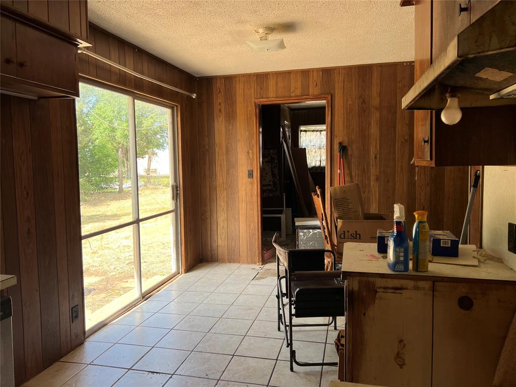19117 Park Road Property Photo 19