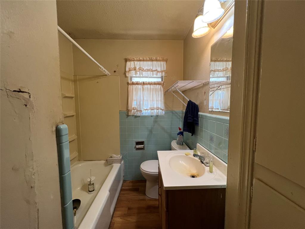19117 Park Road Property Photo 25