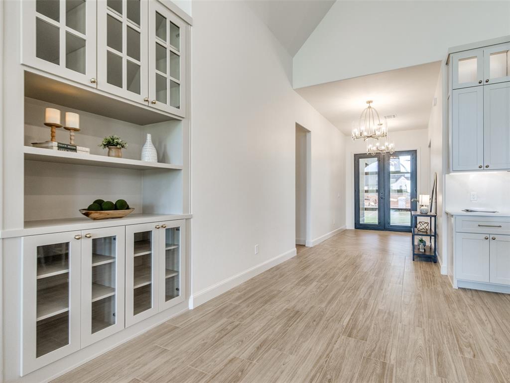948 Dorsi Circle Property Photo 4