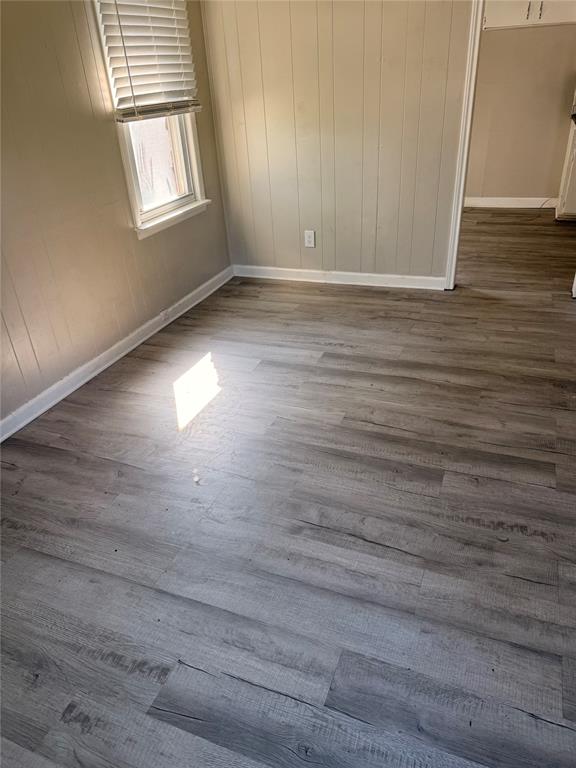 112 W Myrtle Drive Property Photo 2