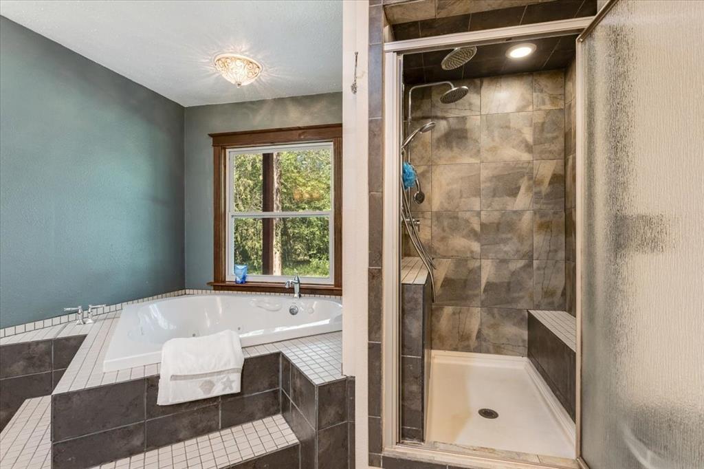 436595 State Highway 144 Property Photo 29