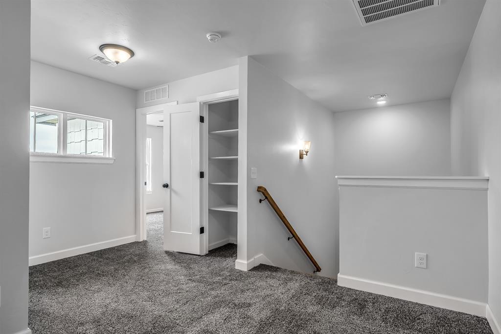 716 Argos Road Property Photo 18