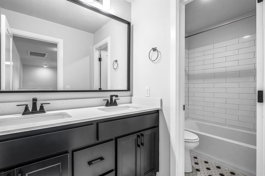 716 Argos Road Property Photo 21