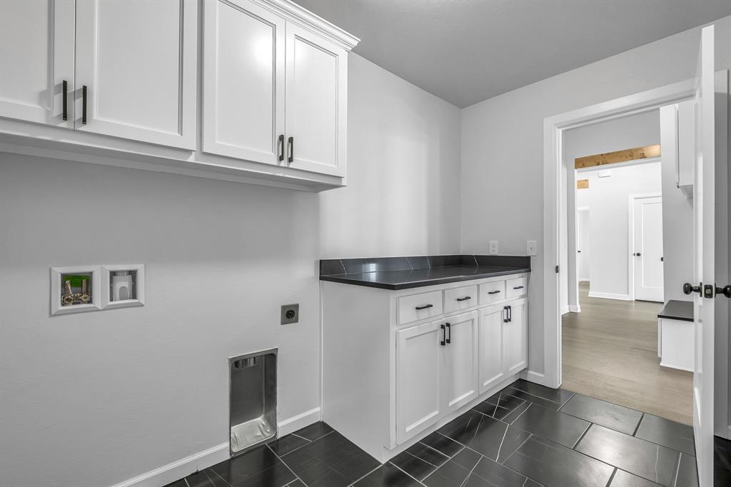 716 Argos Road Property Photo 42